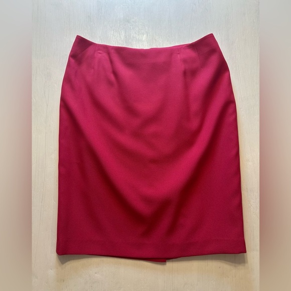 Kasper Women’s Pencil Skirt Hot Pink  Size 10P Petite Lined Career Office Wear - Picture 1 of 8